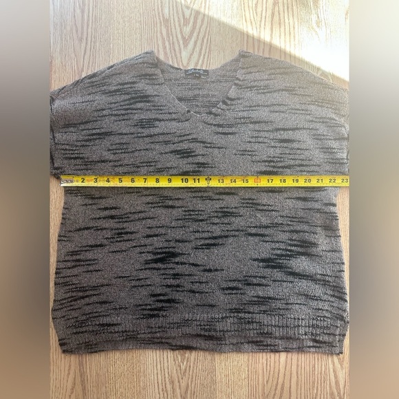 Long Sleeve Pullover Cozy Sweater Size Large - Picture 4 of 5